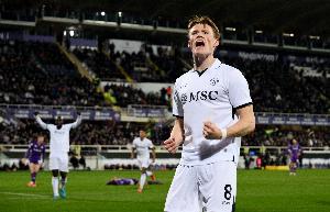 开云体育下载-旧将：不懂曼联为何卖掉麦克托米奈，他一去那不勒斯就赢得厚爱