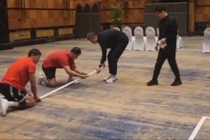 亚洲杯决赛前在酒店临时改场地 郭士强:把对手战术给球员摆一下