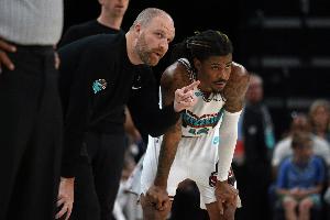 张佳玮谈詹金斯被解雇：多少有点赌 就怕休赛期边送球员边找老李